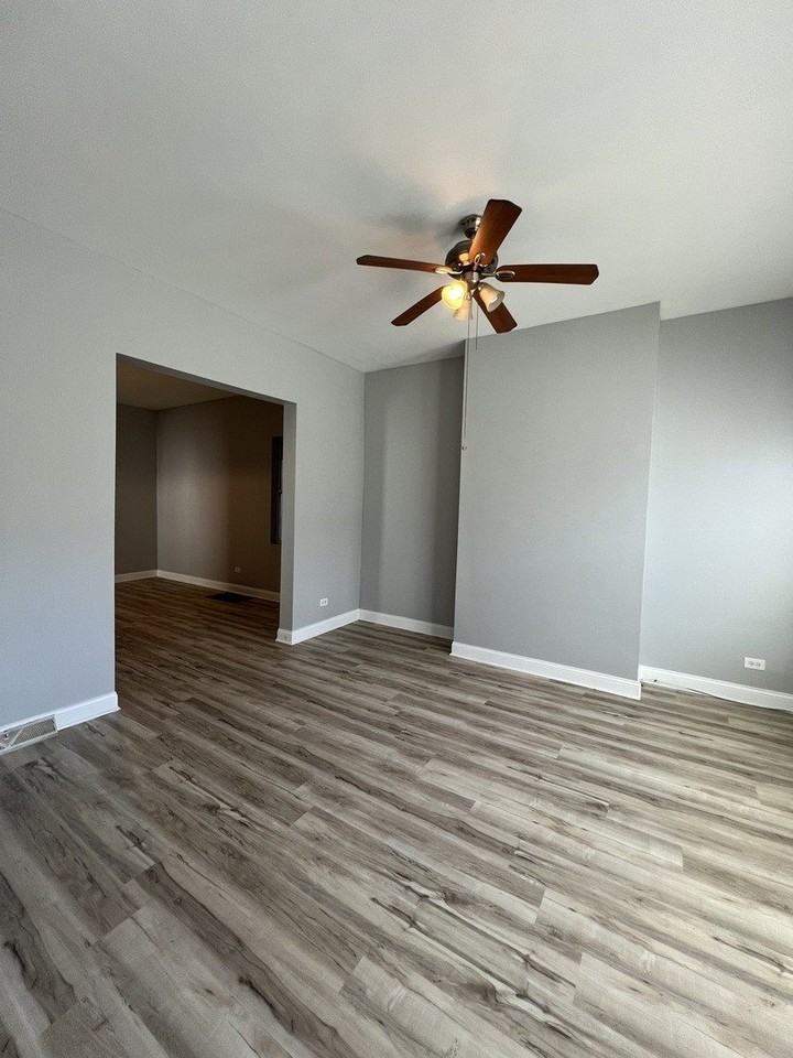 7349 S Evans Ave Unit 1 - Photo 2 of 13