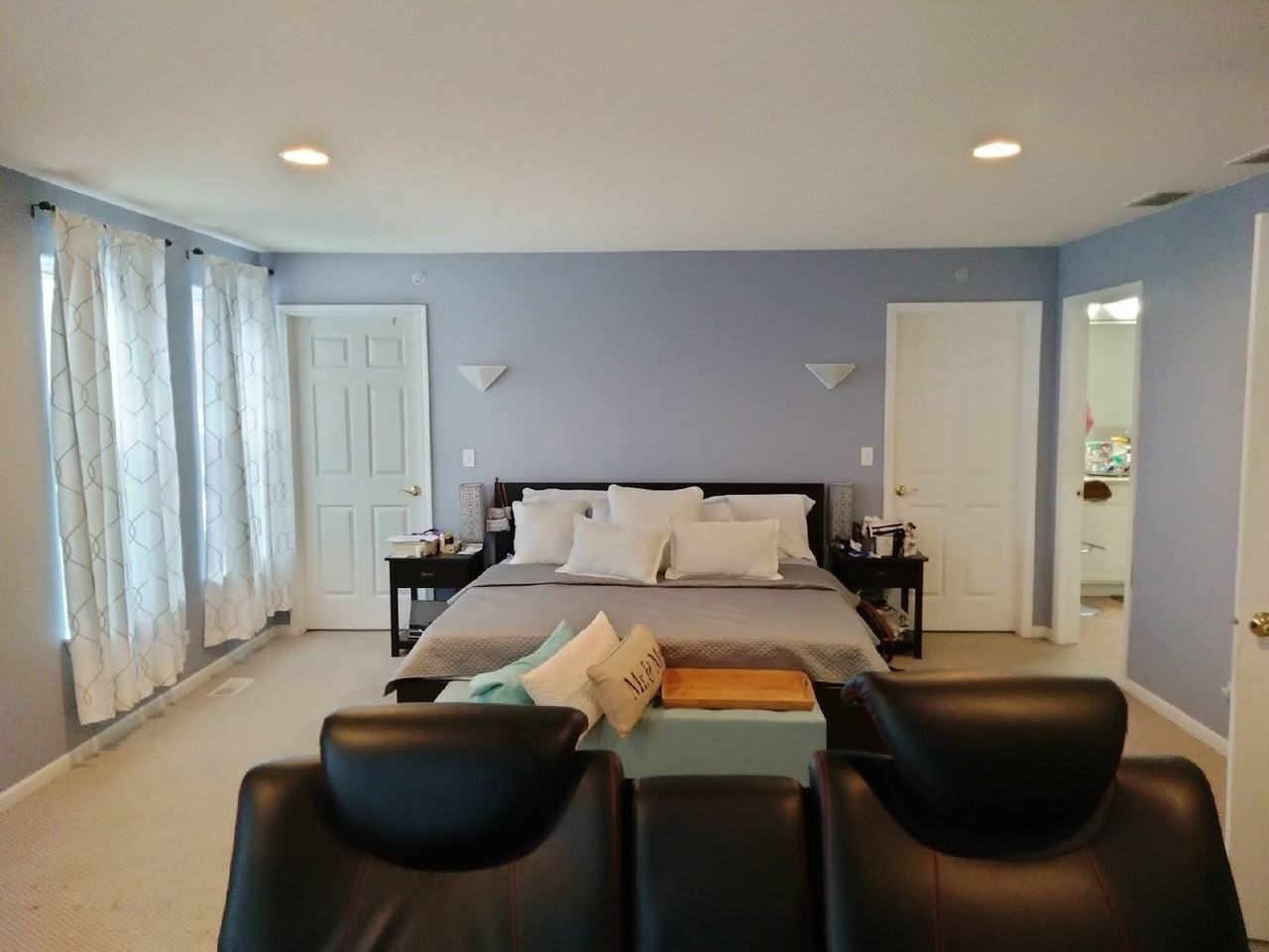 8217 Lincoln Ave - Photo 5 of 18