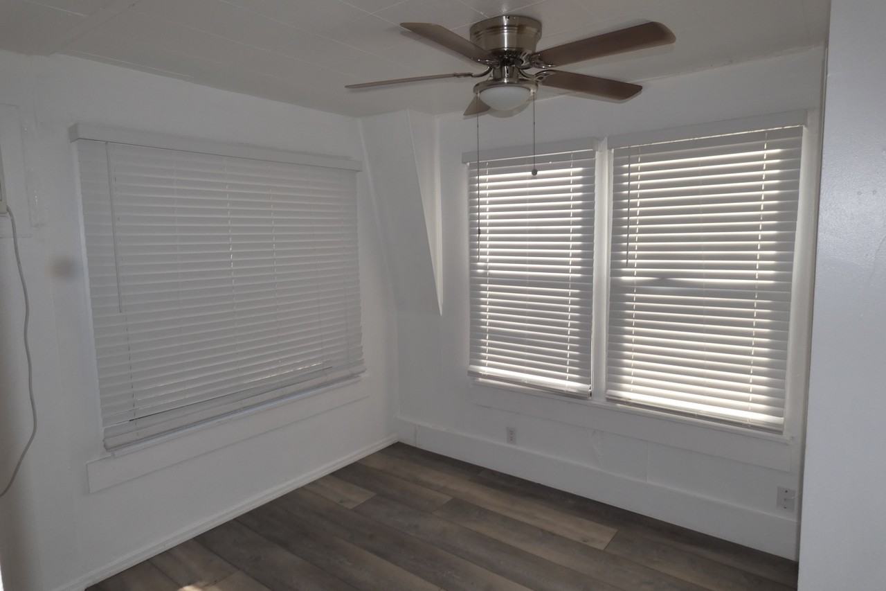 6905 3rd St N - Photo 2 of 10