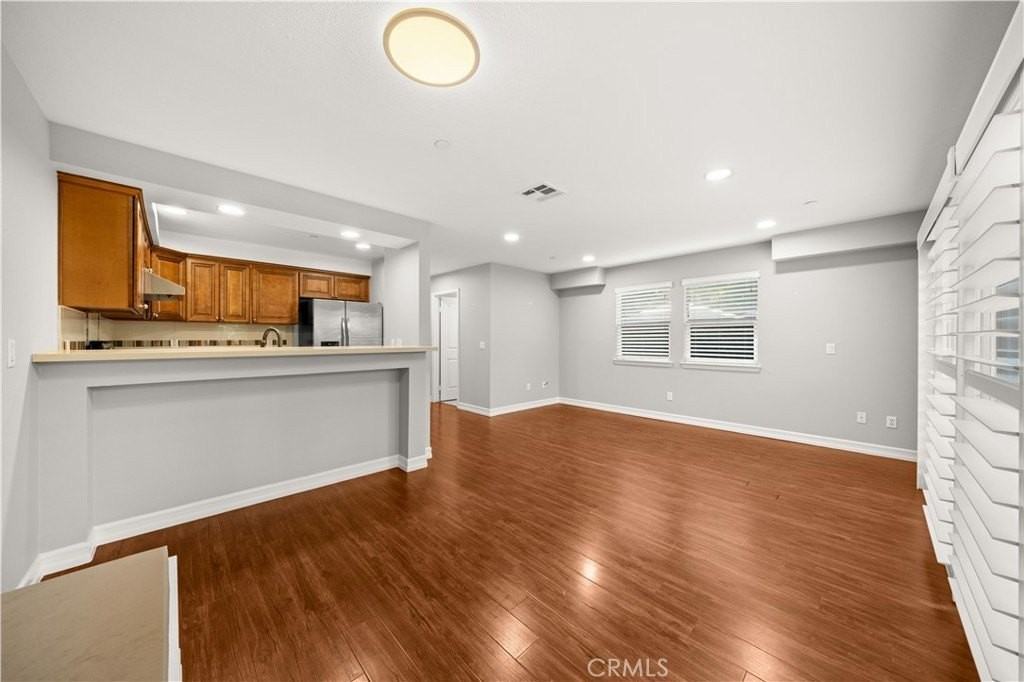 78 N Sierra Bonita Ave #2 - Photo 3 of 24