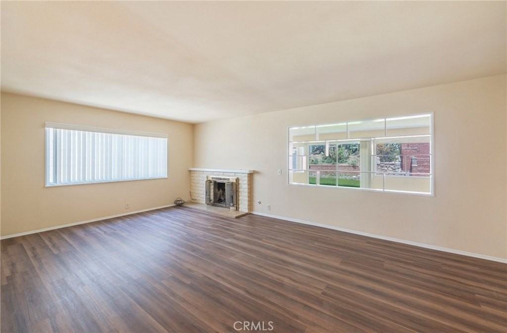 1443 E Gladwick St - Photo 6 of 19