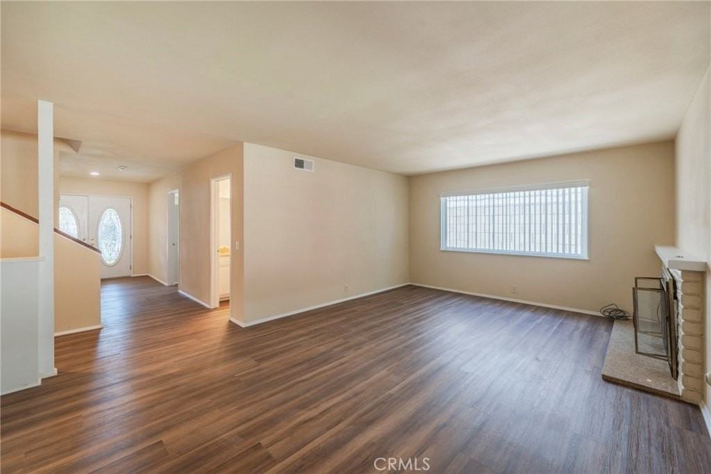 1443 E Gladwick St - Photo 7 of 19