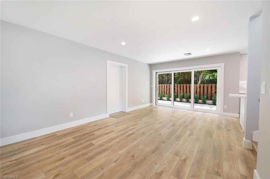 1130 5th St S Unit B - Photo 3 of 14