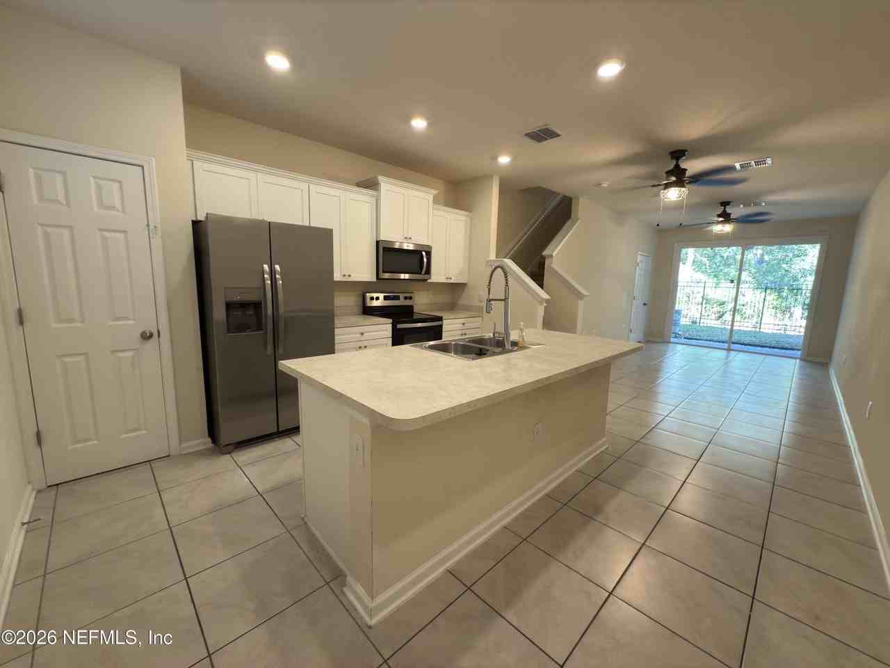 82 Whispering Brook Dr - Photo 6 of 16