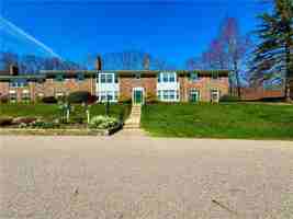 featured image of 6910 Carriage Hill Dr Apt 202