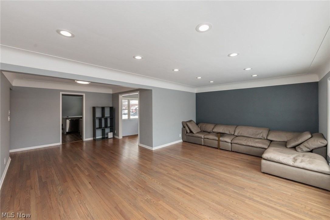 2539 Warrensville Center Rd Unit Down - Photo 3 of 43