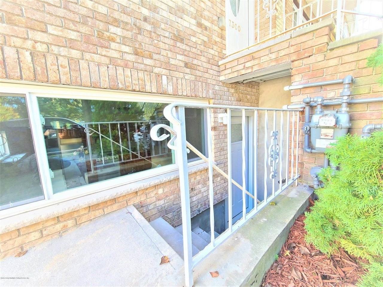 7300 Amboy Rd - Photo 6 of 6