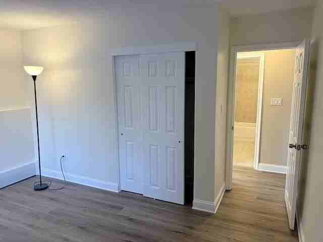 4 Lancelot Ct #8 - Photo 4 of 7