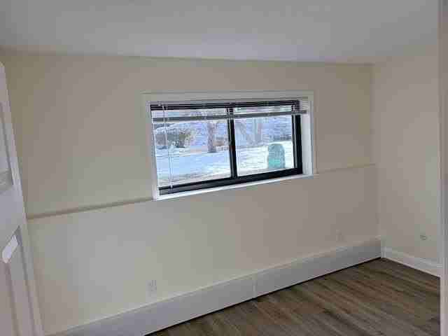 4 Lancelot Ct #8 - Photo 5 of 7