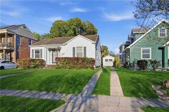 4607 Mandeville St - Photo 2 of 14