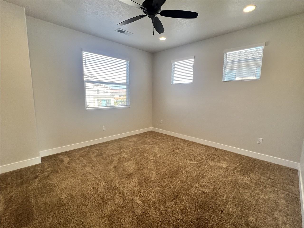 843 S American Beech Ln - Photo 5 of 13