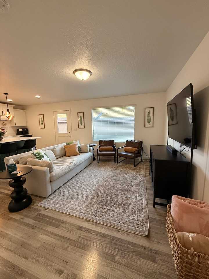 194 E River Bend Rd - Photo 2 of 19