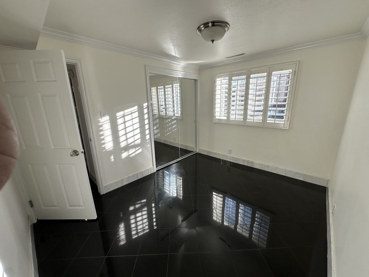 6554 S Vinecrest Dr - Photo 5 of 17