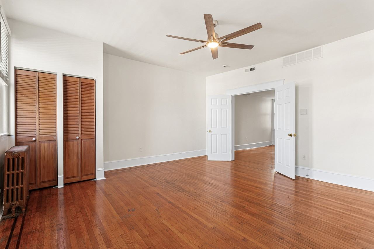 202 E Girard Ave #1 - Photo 3 of 20