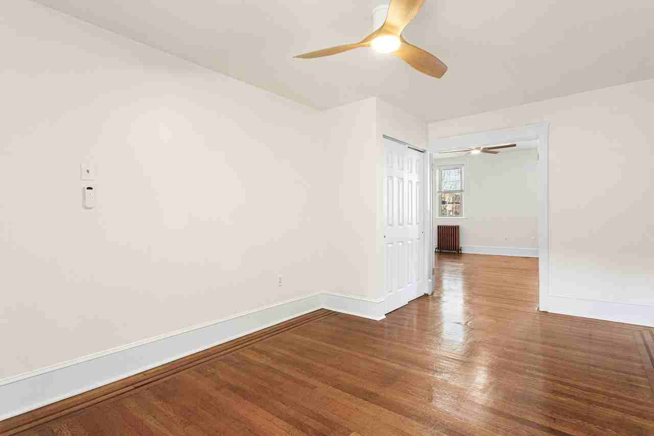 202 E Girard Ave #1 - Photo 5 of 20