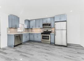 featured image of 136 Cortlandt St #3rdFL
