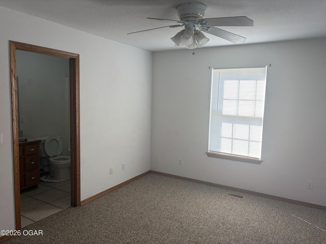 2416 Iron Gates Rd - Photo 5 of 7