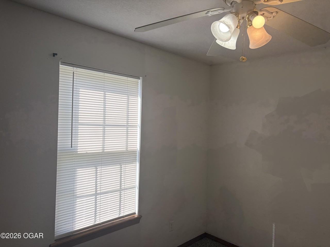 2416 Iron Gates Rd - Photo 6 of 7