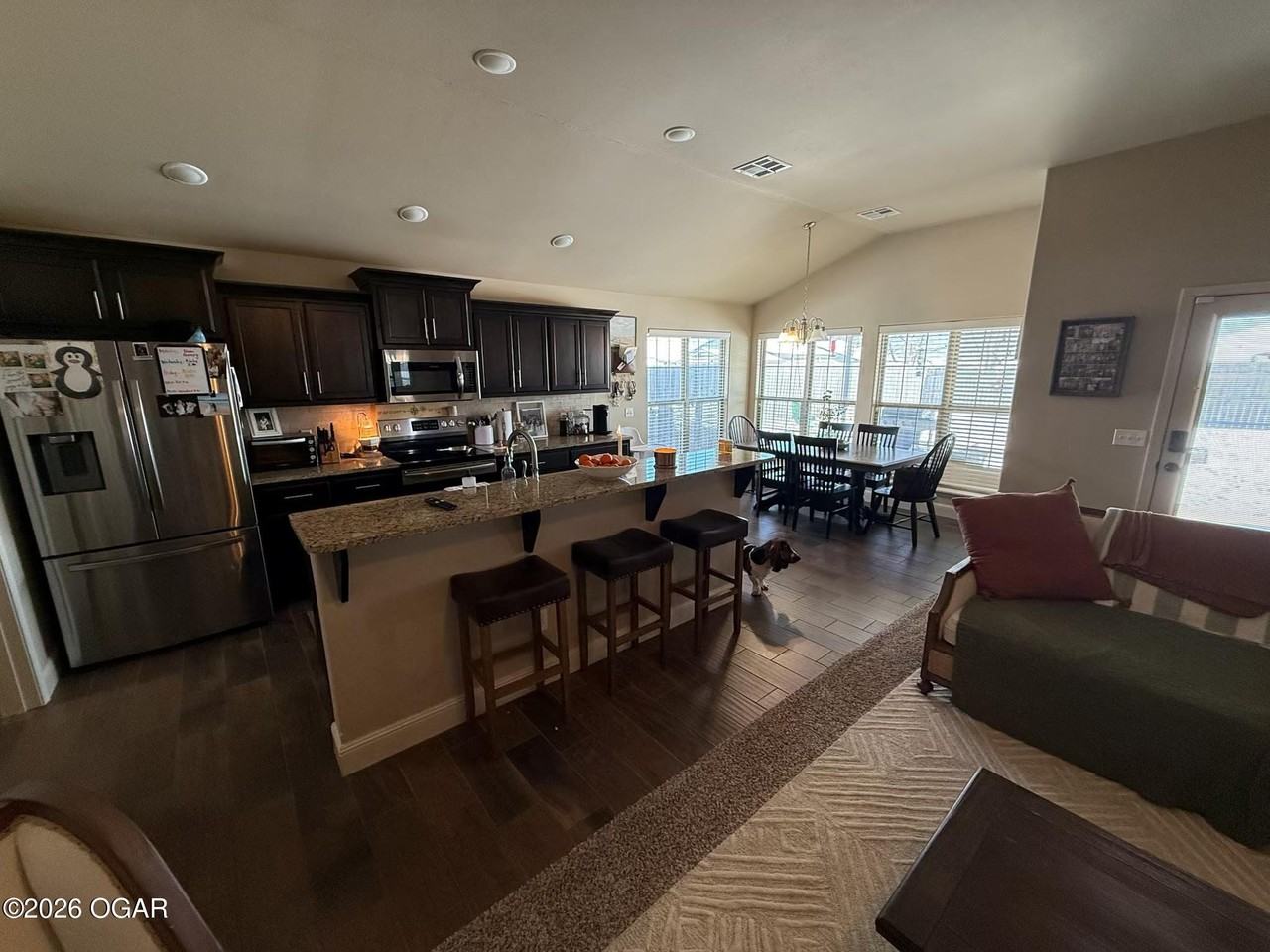 2101 S Jonathan Hunter St - Photo 2 of 7