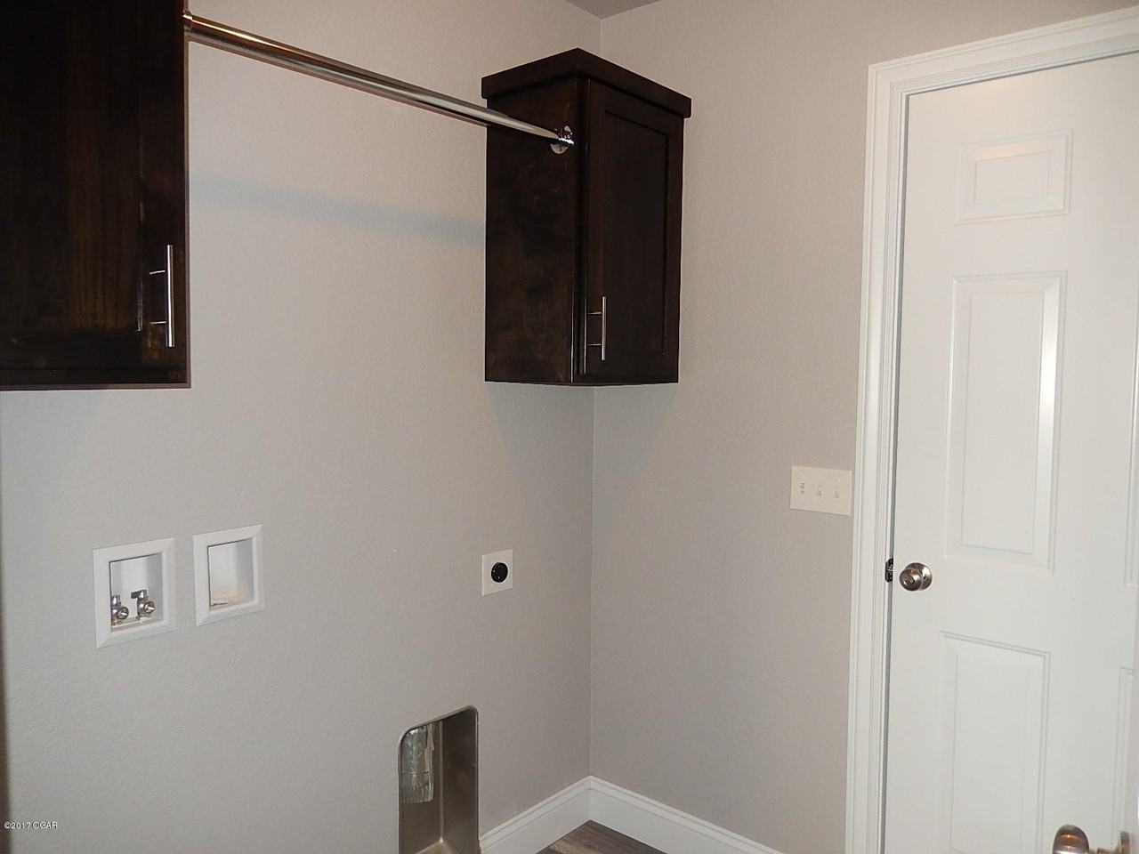 2430 Grand Ave - Photo 6 of 17