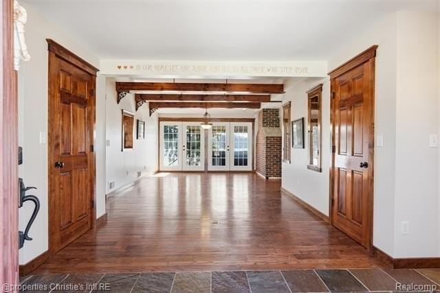 2739 Lakeridge - Photo 6 of 45