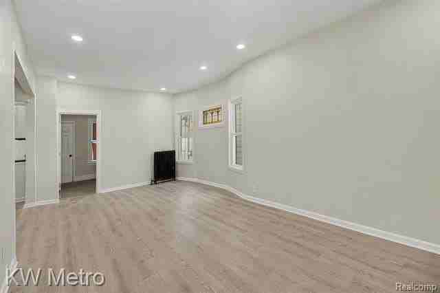 2514 Beals St - Photo 5 of 15
