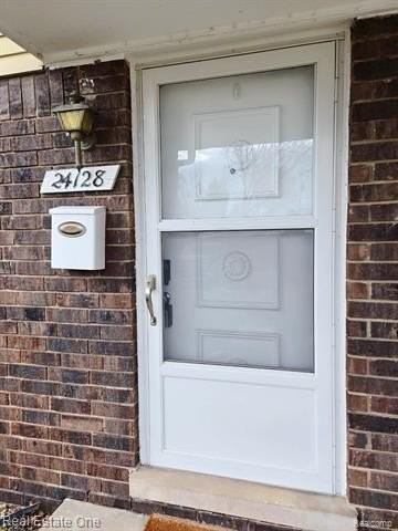 24128 Quad Park Ln - Photo 3 of 19