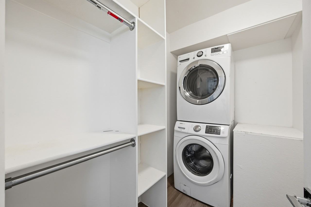 3615 North 15th Avenue #26 - Photo 7 of 10