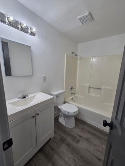 343 South Front St - NEW - 1A #1A - Photo 2 of 6