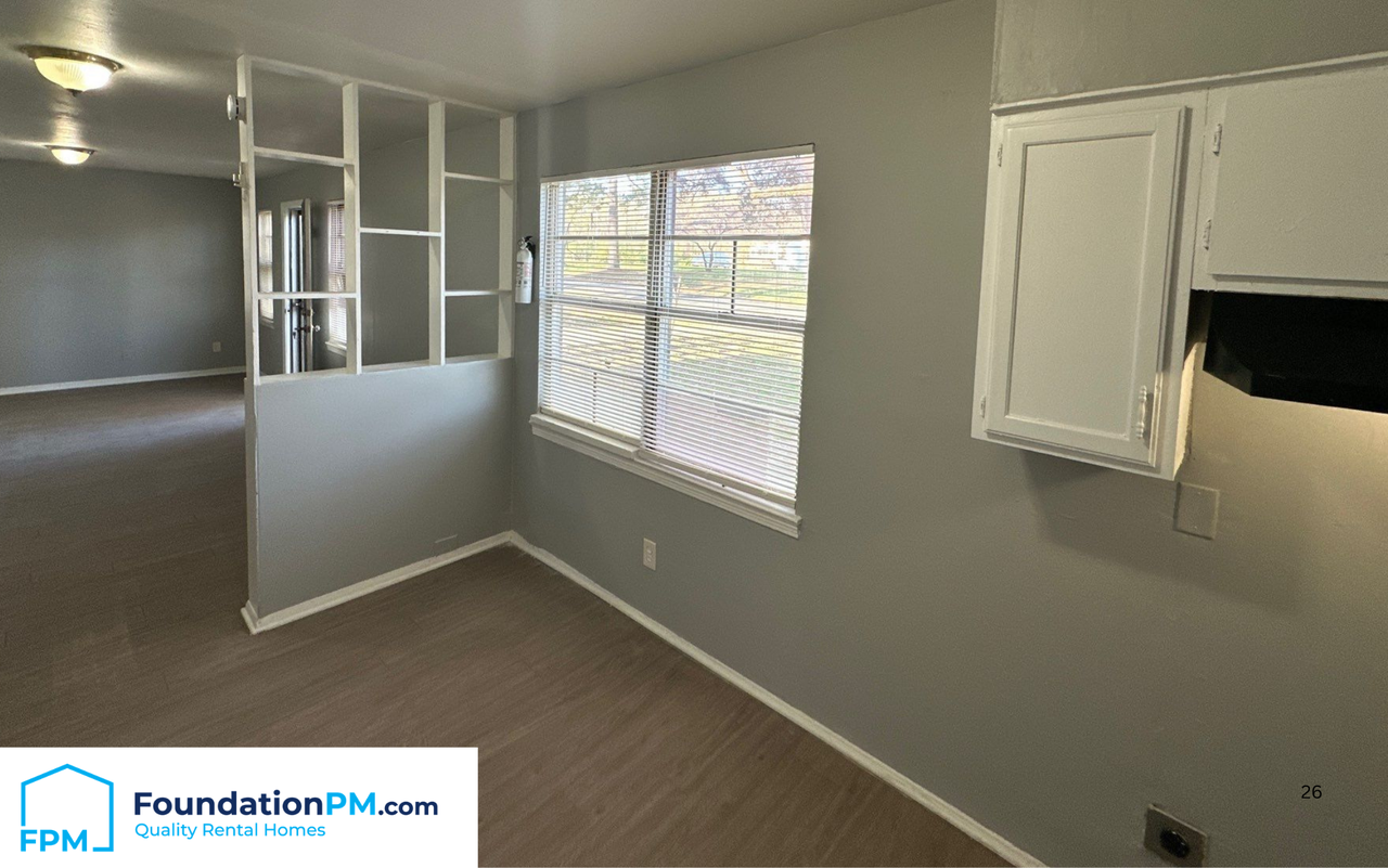 4532 Sunny View Dr #1 - Photo 6 of 14