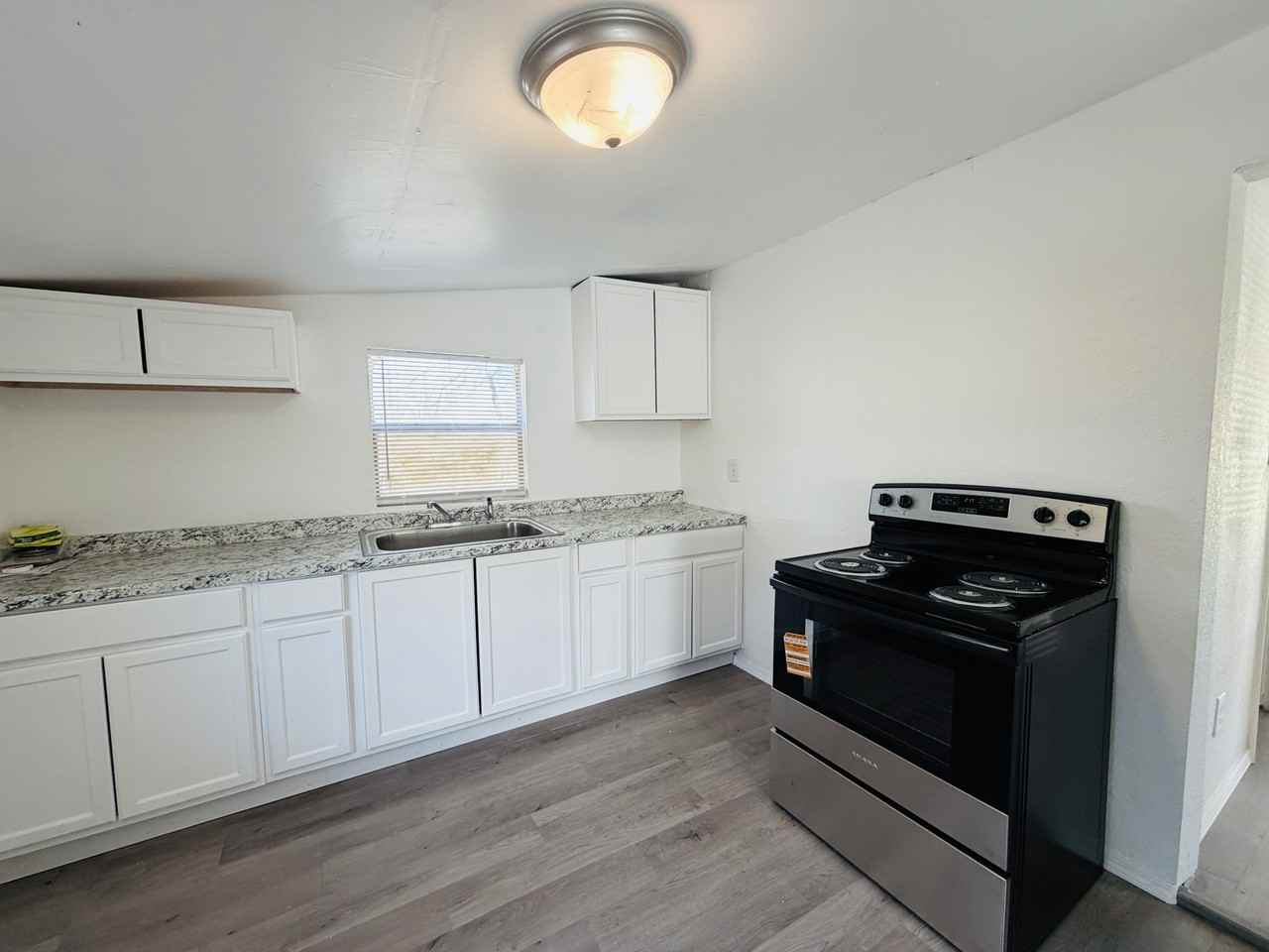 2301 S Westminster Rd #1 - Photo 6 of 9