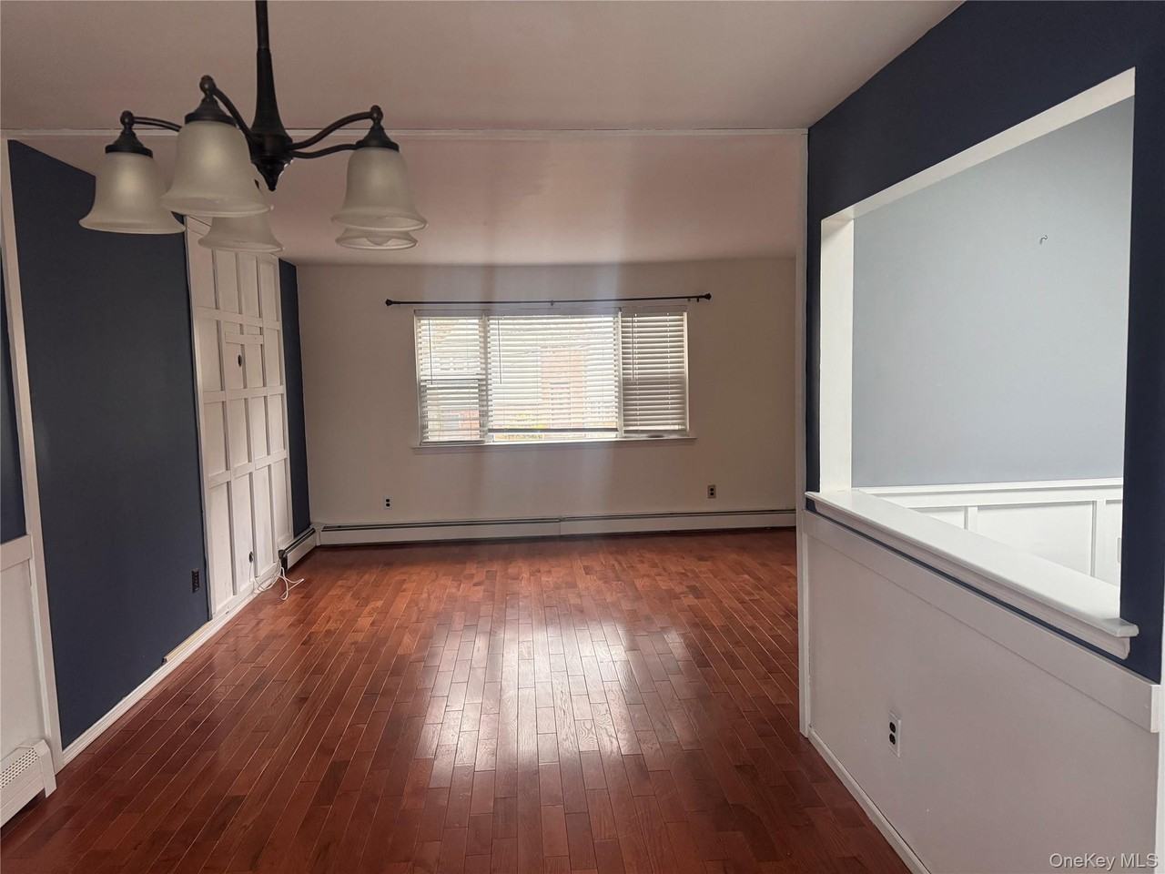 313 Oak Neck Rd - Photo 4 of 10