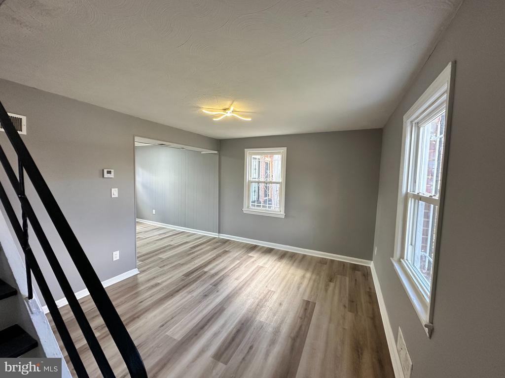 2627 Colebrooke Dr ##31 - Photo 2 of 17