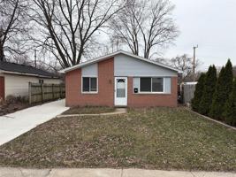 featured image of 6516 Oak St