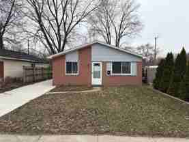 6516 Oak St - Photo 1 of 1