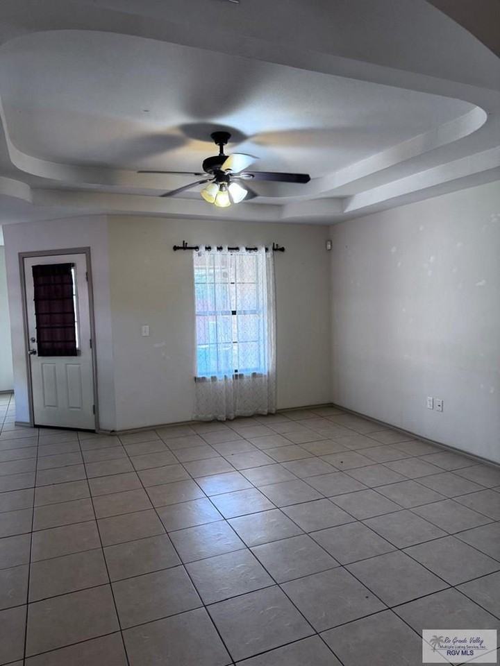 3144 Westwind Dr - Photo 7 of 28