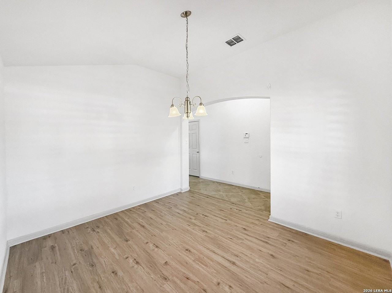 9566 Everton - Photo 3 of 30