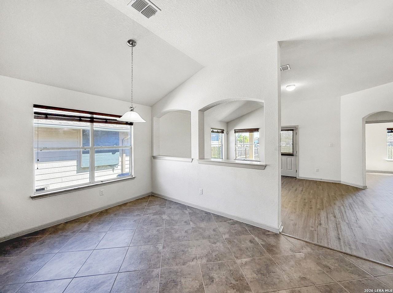 9566 Everton - Photo 6 of 30