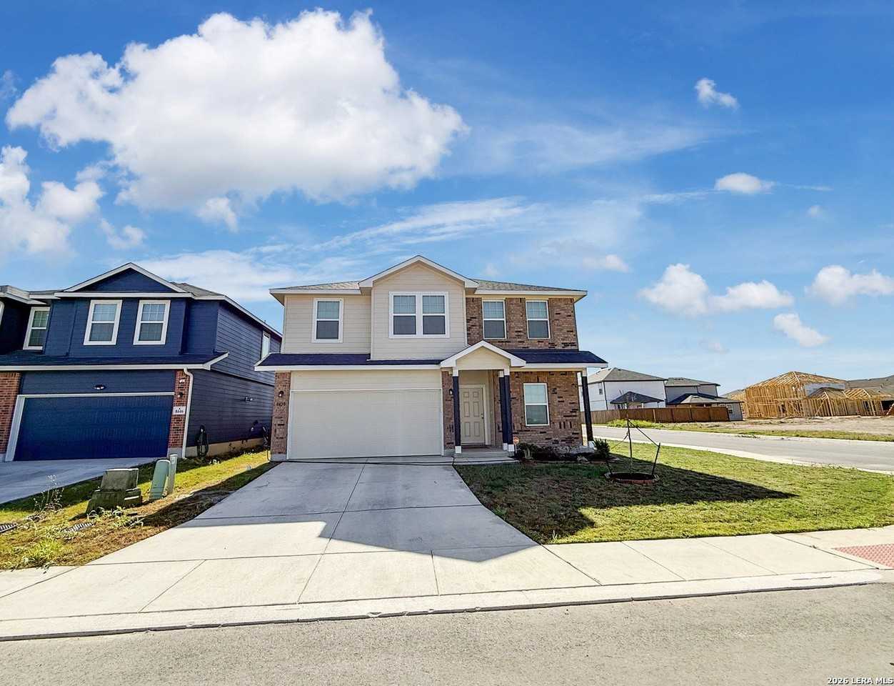 8450 Sharpies Cyn - Photo 2 of 28