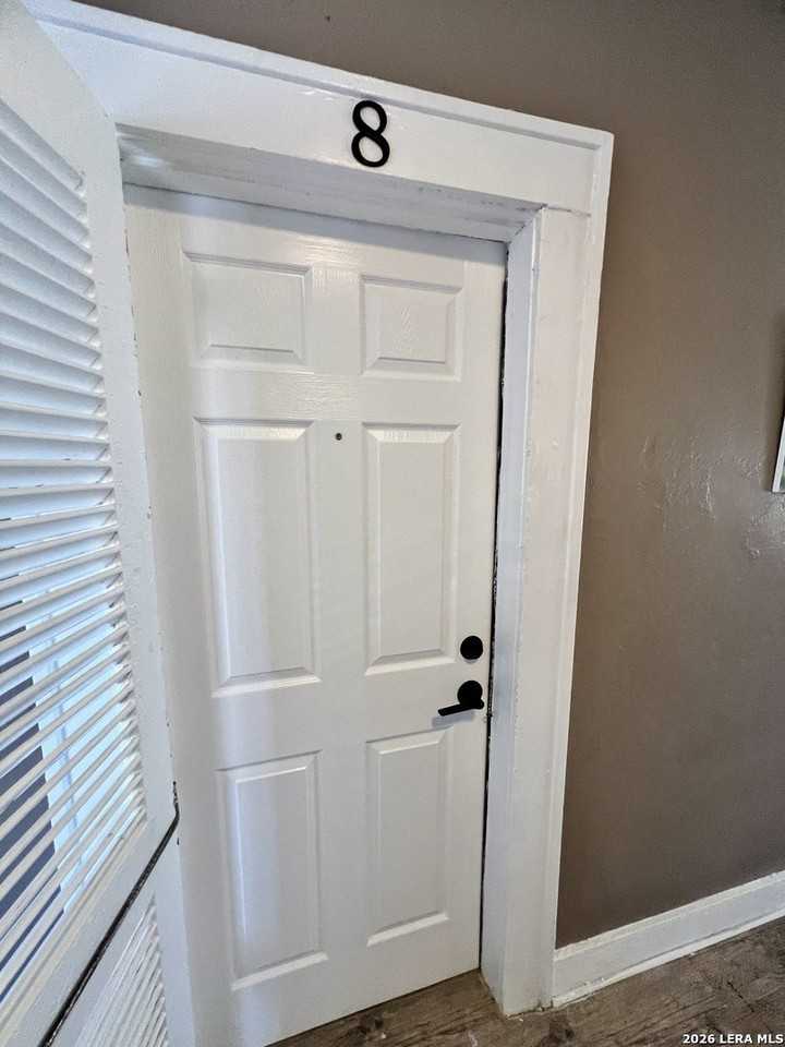 128 W Magnolia Ave Apt 8 - Photo 5 of 19