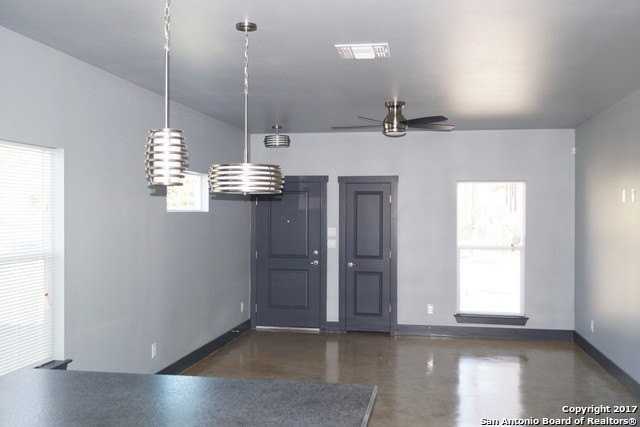 1819 N Hackberry St Unit 101 - Photo 3 of 17