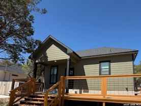 1475 Bonnyview Dr - Photo 1 of 1