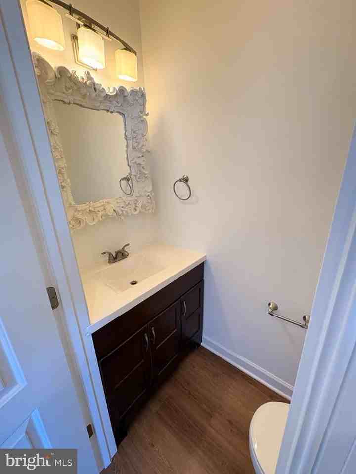 4008 Enders Ln - Photo 5 of 15