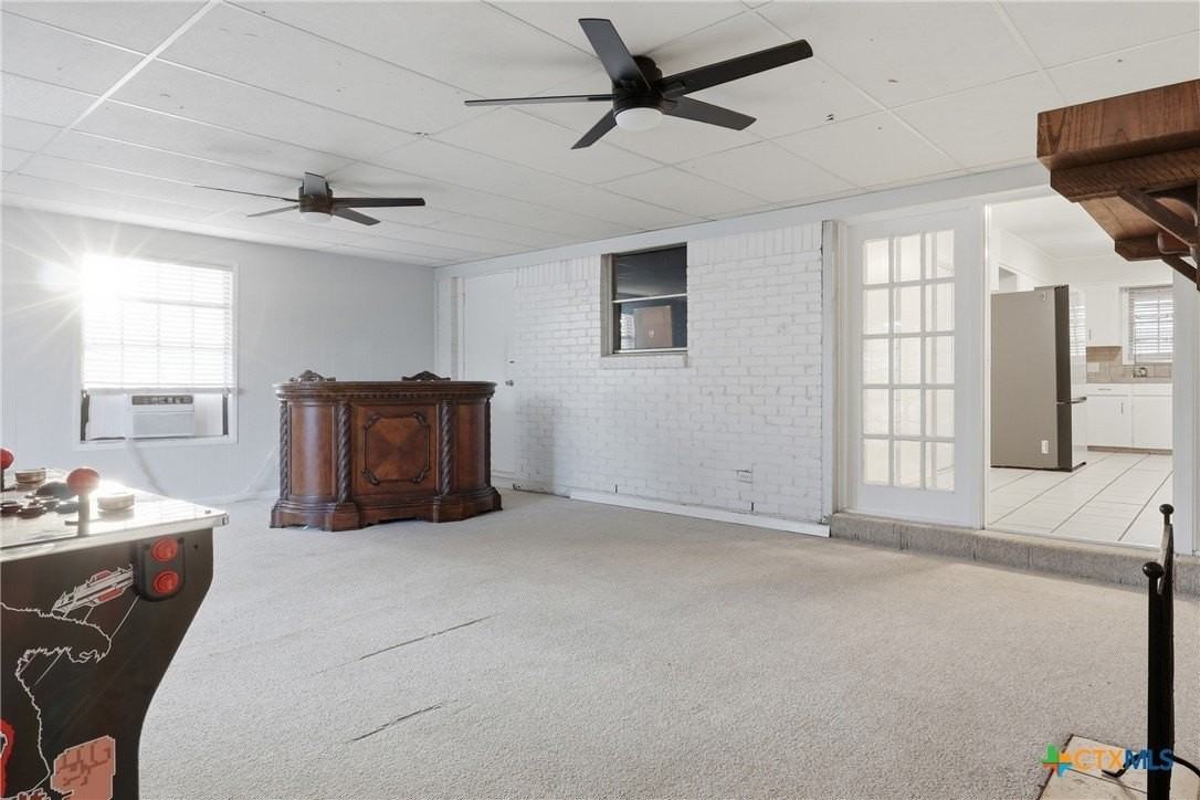 803 Hybiscus Ln - Photo 6 of 16