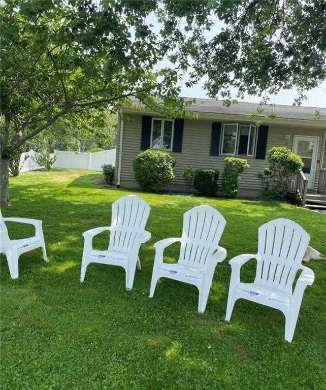 56 Sand Hill Cove Rd - Photo 2 of 14