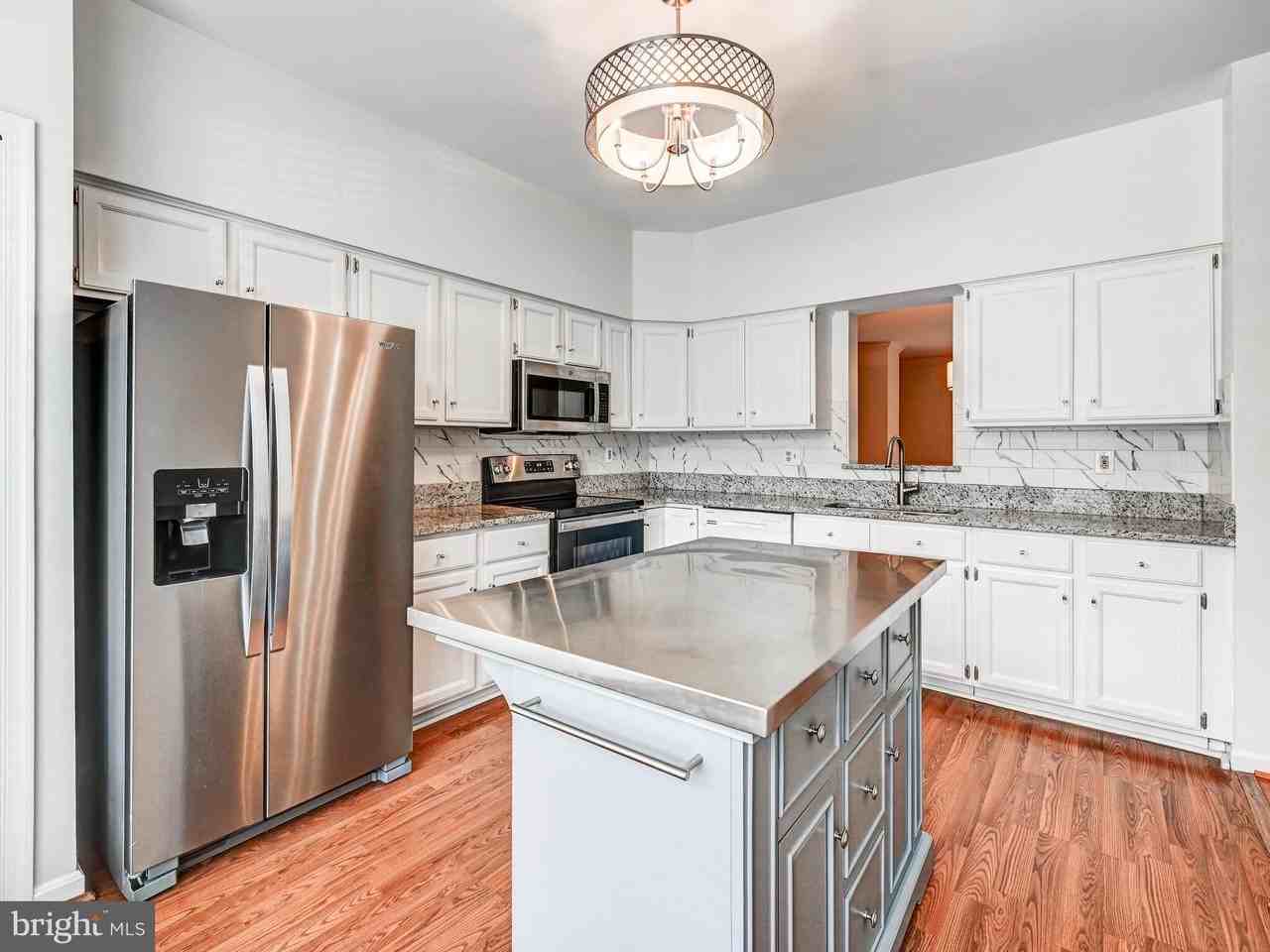 29 Tenby Ct - Photo 7 of 25