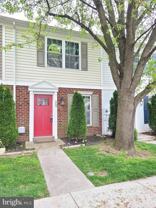 564 Lancaster Pl - Photo 1 of 1