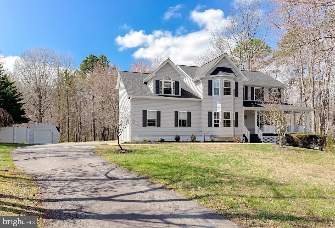 23185 Pembrook Dr - Photo 2 of 50