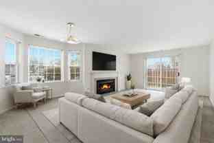 3403 Waltham Ct - Photo 1 of 1