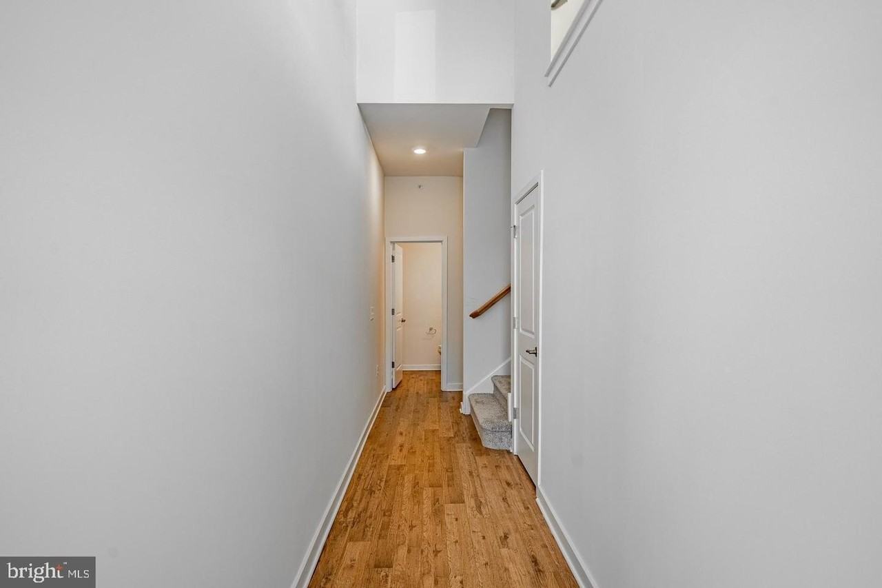 1832 Boulder Dr - Photo 2 of 23